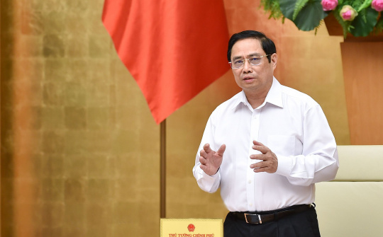 Thủ tướng Phạm Minh Chính: Kiểm soát tốt dịch bệnh là yếu tố quyết định phục hồi kinh tế
