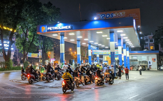 Bộ Công thương chịu trách nhiệm toàn diện trước Chính phủ về công tác điều hành thị trường xăng dầu