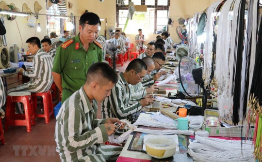 Đổi mới, nâng cao hiệu quả công tác thi hành án hình sự, đáp ứng yêu cầu xây dựng, hoàn thiện nhà nước pháp quyền XHCN Việt Nam