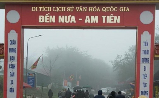 Thanh Hóa: Du khách hướng về Đền Nưa - Am Tiên