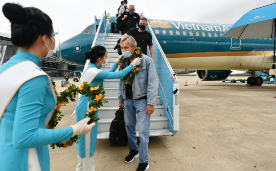 Sửa đổi quy định nhập cảnh đối với khách du lịch