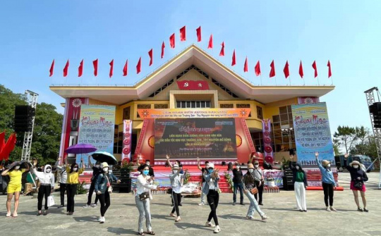 Kon Tum: Liên hoan Diễn xướng dân gian văn hóa các dân tộc khu vực Trường Sơn - Tây Nguyên lần thứ III năm 2022