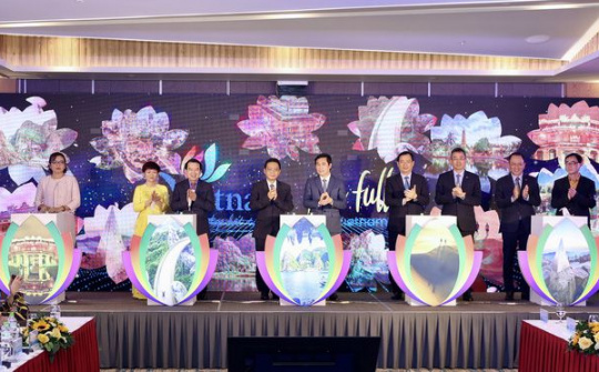 Trải nghiệm trọn vẹn du lịch Việt Nam