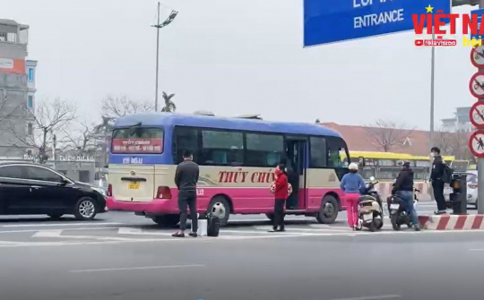 Nhức nhối nạn xe dù, bến cóc khu vực Bến xe Mỹ Đình