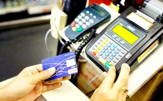 Chuyên gia chỉ ra lỗ hổng trong thanh toán không dùng tiền mặt
