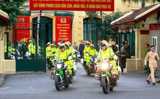 Chính phủ chỉ đạo bảo đảm trật tự, an toàn giao thông dịp nghỉ Lễ 30/4 và 1/5