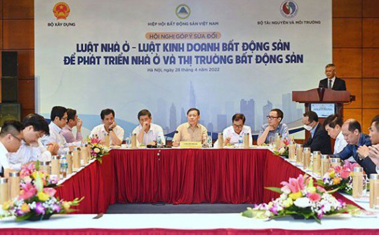 Hoàn thiện pháp lý trong phát triển nhà ở và thị trường bất động sản