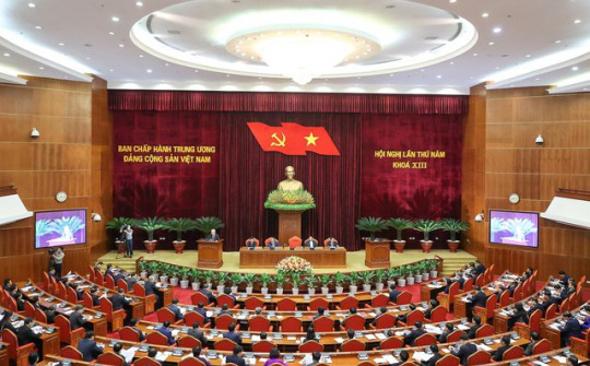 Thông báo Hội nghị lần thứ năm BCH Trung ương khóa XIII