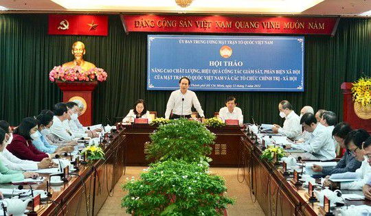 Tìm hướng đổi mới công tác giám sát và phản biện xã hội