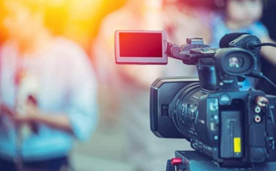 Vai trò quan trọng của báo chí đóng góp vào công tác xây dựng, chỉnh đốn Đảng và phòng, chống tham nhũng, tiêu cực