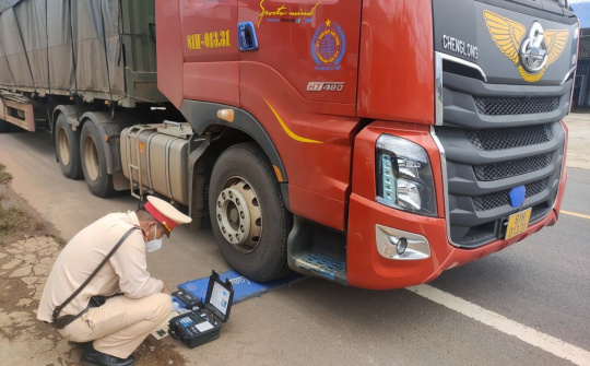 Đắk Nông: Quyết liệt xử lý tải trọng, cơi nới, cải tạo phương tiện