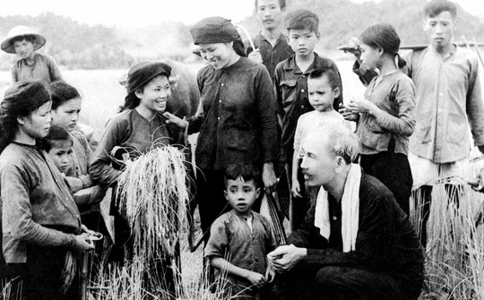 Tư tưởng Hồ Chí Minh về quyền con người và sự vận dụng ở Việt Nam hiện nay