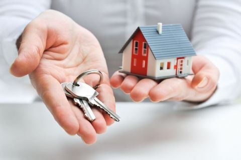 Hoạt động làm chứng của luật sư trong các giao dịch mua, bán, chuyển nhượng nhà, đất