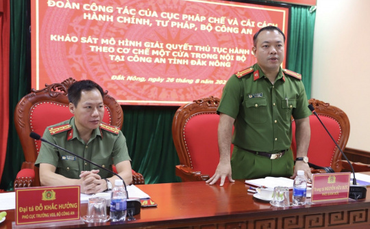 Đoàn khảo sát của Bộ Công an đánh giá cao Bộ phận một cửa nội bộ Công an Đắk Nông