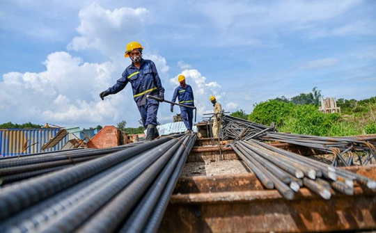 Bổ sung, điều chỉnh, giao kế hoạch đầu tư công trung hạn vốn ngân sách trung ương giai đoạn 2021-2025