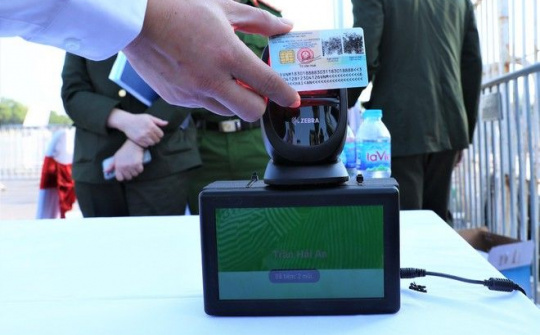 Ban hành Nghị định quy định về định danh và xác thực điện tử