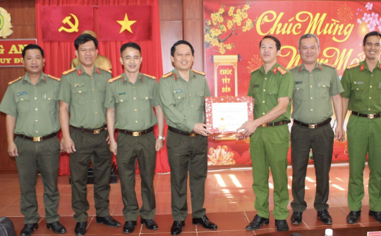 Giám đốc Công an tỉnh Đắk Nông kiểm tra công tác bảo đảm ANTT Tết Nguyên đán tại huyện biên giới