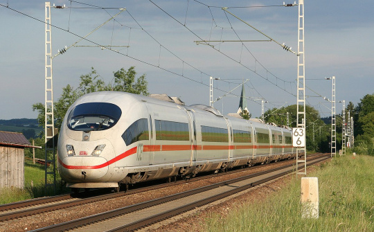 Thành lập Ban Chỉ đạo thực hiện Đề án chủ trương đầu tư đường sắt tốc độ cao Bắc Nam