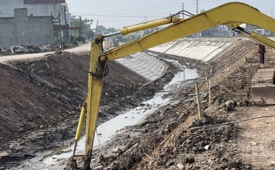 Công ty Khai thác thủy lợi Xuân Thủy: Khẩn trương tu bổ công trình đảm bảo dòng chảy phục vụ sản xuất vụ mùa Đông Xuân