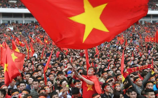 Việt Nam đang bước qua đỉnh cao của thời kỳ dân số vàng