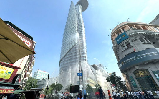 Công an TPHCM: Diễn tập chữa cháy và cứu nạn, cứu hộ tại tòa nhà  Bitexco Financial Tower