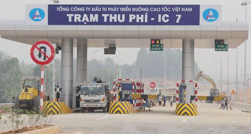 Sớm khắc phục điểm nghẽn giao thông tại nút giao IC7 đường cao tốc Nội Bài - Lào Cai