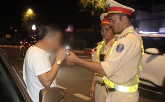 Cảnh sát giao thông Công an Đắk Nông siết chặt kiểm tra, xử lý vi phạm nồng độ cồn