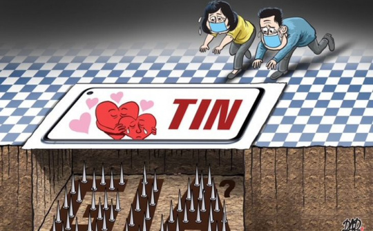 Ảnh hưởng và hậu quả của tin giả (Fake News) trên không gian mạng đến chính trị, kinh tế, xã hội