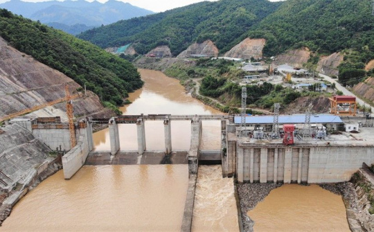 Kiểm tra thông tin dự án thủy điện chậm tiến độ ảnh hưởng đến hàng nghìn hộ dân