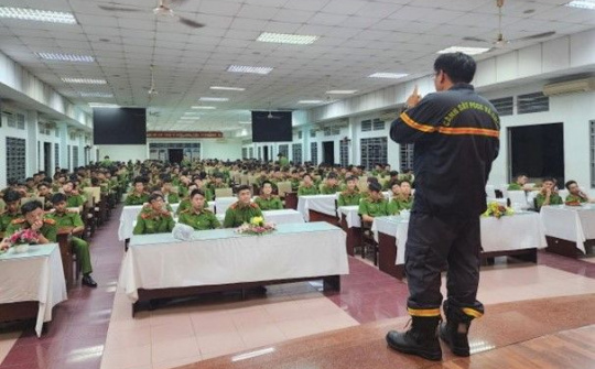 Bế giảng lớp Huấn luyện cơ bản kỹ năng, nghiệp vụ chữa cháy và CNCH cho chiến sỹ nghĩa vụ Khóa CS26 năm 2023