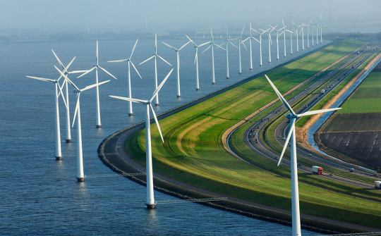 Hình thành cơ bản bộ khung kết cấu hạ tầng quốc gia, tập trung vào hạ tầng giao thông, hạ tầng năng lượng