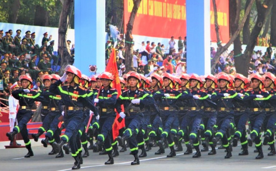 Vinh quang lực lượng Cảnh sát PCCC&CNCH trên thành phố mang tên Bác