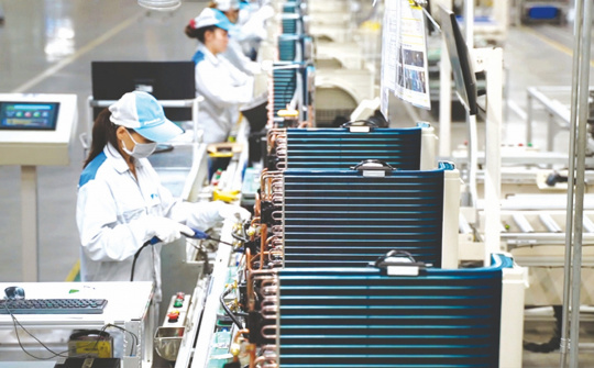 Chính phủ ban hành Nghị quyết về các giải pháp tháo gỡ khó khăn cho sản xuất kinh doanh