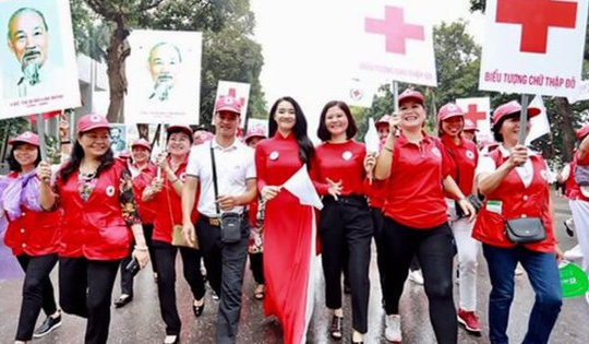 Đổi mới mạnh mẽ nội dung, phương thức hoạt động chữ thập đỏ và công tác nhân đạo