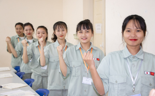 Xây dựng chiến lược đưa người lao động Việt Nam đi làm việc ở nước ngoài