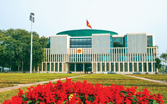 Việc lập dự kiến Chương trình xây dựng luật, pháp lệnh hằng năm – Những vấn đề đặt ra