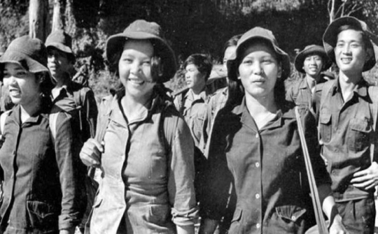 Trình tự, thủ tục xét tặng, truy tặng “Huy chương Thanh niên xung phong vẻ vang” và việc khen thưởng tổng kết thành tích kháng chiến