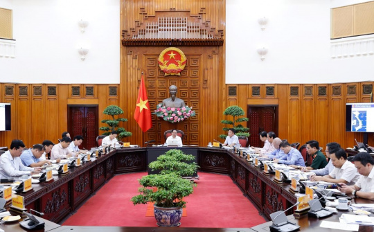 Thủ tướng chủ trì cuộc họp về chủ trương đầu tư đường sắt tốc độ cao Bắc-Nam