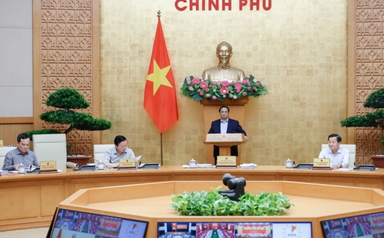 Phấn đấu tăng trưởng GDP quý III từ 6,5-7%, giữ đà, giữ nhịp phát triển trong năm 2025