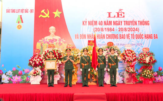 Thái Nguyên: Bảo tàng Quân khu 1 kỷ niệm 40 năm Ngày truyền thống và đón nhận Huân chương Bảo vệ Tổ quốc hạng Ba