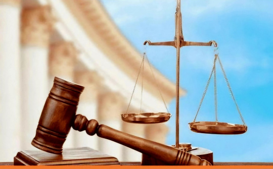 Tăng cường gắn kết chặt chẽ giữa xây dựng pháp luật với tổ chức thi hành pháp luật