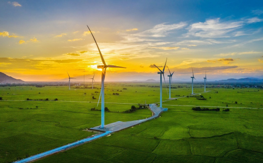 Hoàn thiện pháp luật nhằm nâng cao hiệu quả thu hút và hỗ trợ đầu tư trong lĩnh vực năng lượng tái tạo