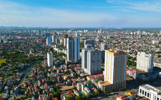 Bộ Chính trị yêu cầu nghiên cứu sáp nhập một số tỉnh