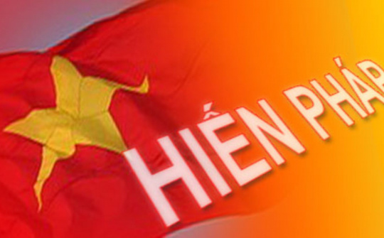 Sửa Hiến pháp để cải cách bộ máy, xây dựng chính quyền địa phương 2 cấp