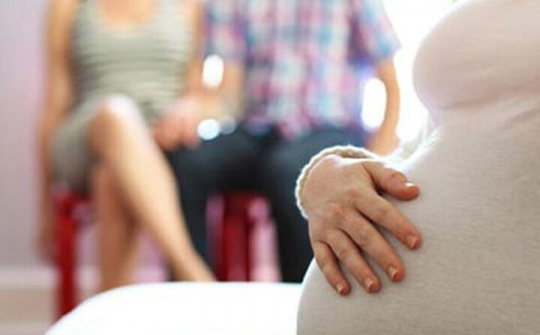 Cơ sở pháp lý của kỹ thuật hỗ trợ sinh sản và điều kiện mang thai hộ tại Việt Nam