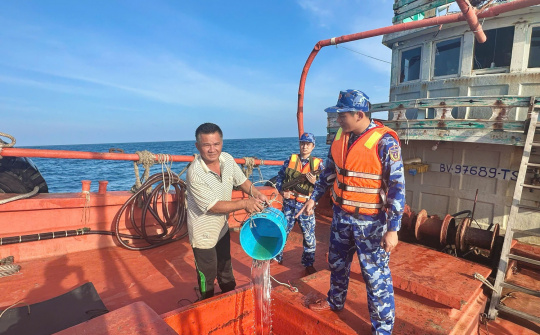Hải quan tăng kiểm soát buôn lậu xăng dầu qua biên giới