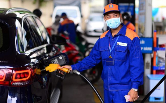 Bộ Công Thương sử dụng Quỹ bình ổn giá xăng dầu trong kỳ điều chỉnh giá hôm nay
