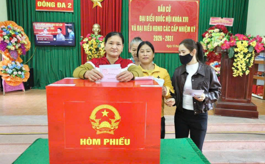 Thanh Hóa: Cử tri đi bỏ phiếu đạt tỷ lệ cao, nhiều địa phương đạt 100%