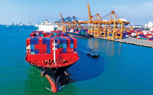 Tăng trưởng 10% trở lên và tư duy phát triển mới