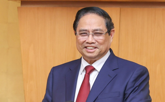 Thủ tướng: Kiên định tăng trưởng 2 con số, quyết liệt tái cơ cấu kinh tế